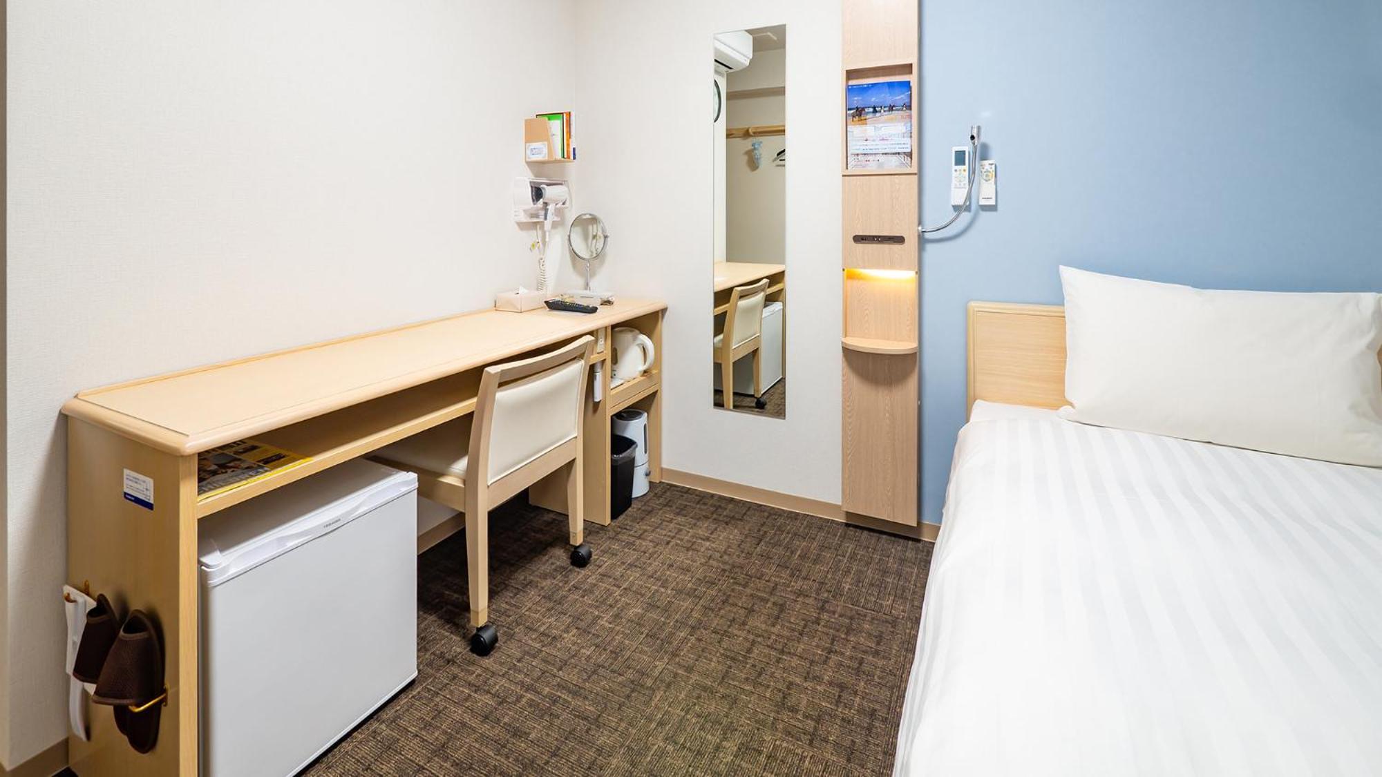 Toyoko Inn Tokyo Minami-Mačida Pokoj fotografie
